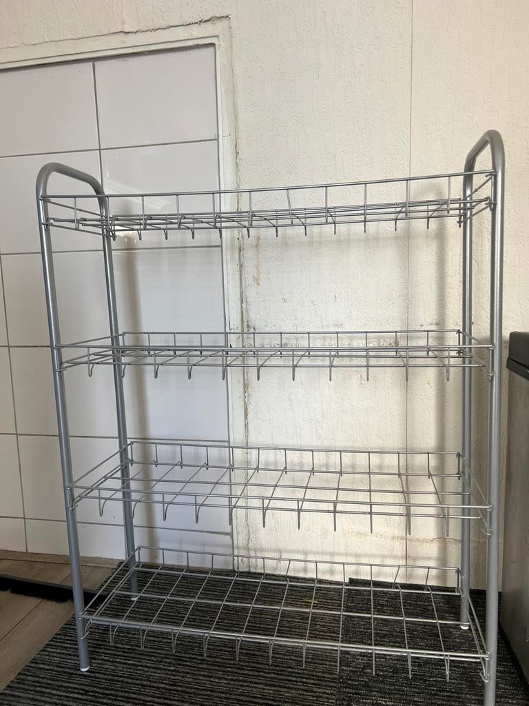 Metalen rek met 4 etages - handig voor opslag, Ophalen, Gebruikt