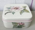 Porseleinen dekseldoosje, a Royal Worcester Company Palissy, Antiek en Kunst, Curiosa en Brocante, Ophalen of Verzenden