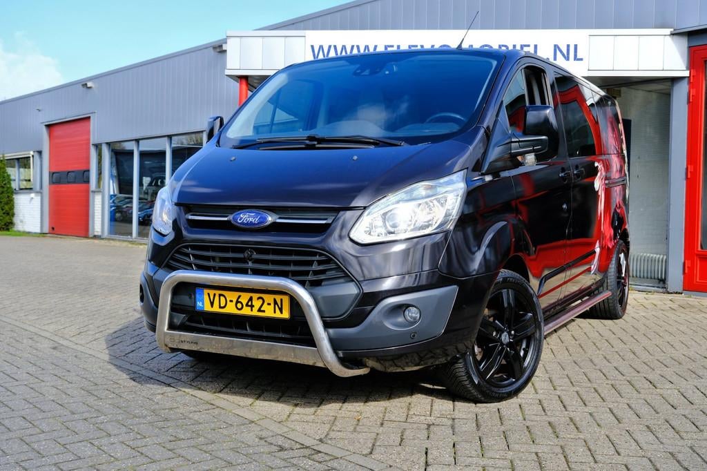 Ford Transit Custom 290 2.2 TDCI L2H1 Limited 5-pers DC Navi, Auto's, Voorwielaandrijving, Euro 5, Gebruikt, 4 cilinders