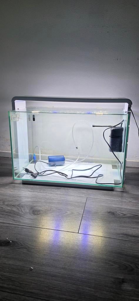 Superfish home 65 liter LED aquarium + toebehoren, Dieren en Toebehoren, Vissen | Aquaria en Toebehoren, Ophalen of Verzenden