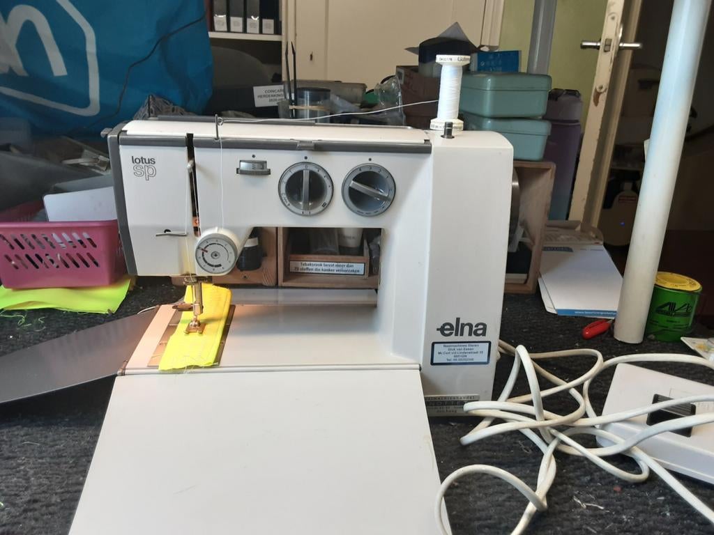 ELNA LOTUS SP 35 NAAIMACHINE, Hobby en Vrije tijd, Naaimachines en Toebehoren, Ophalen of Verzenden, Gebruikt, Naaimachine, Overige merken