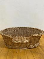 rieten hondenmand, Ophalen, Zo goed als nieuw, Riet