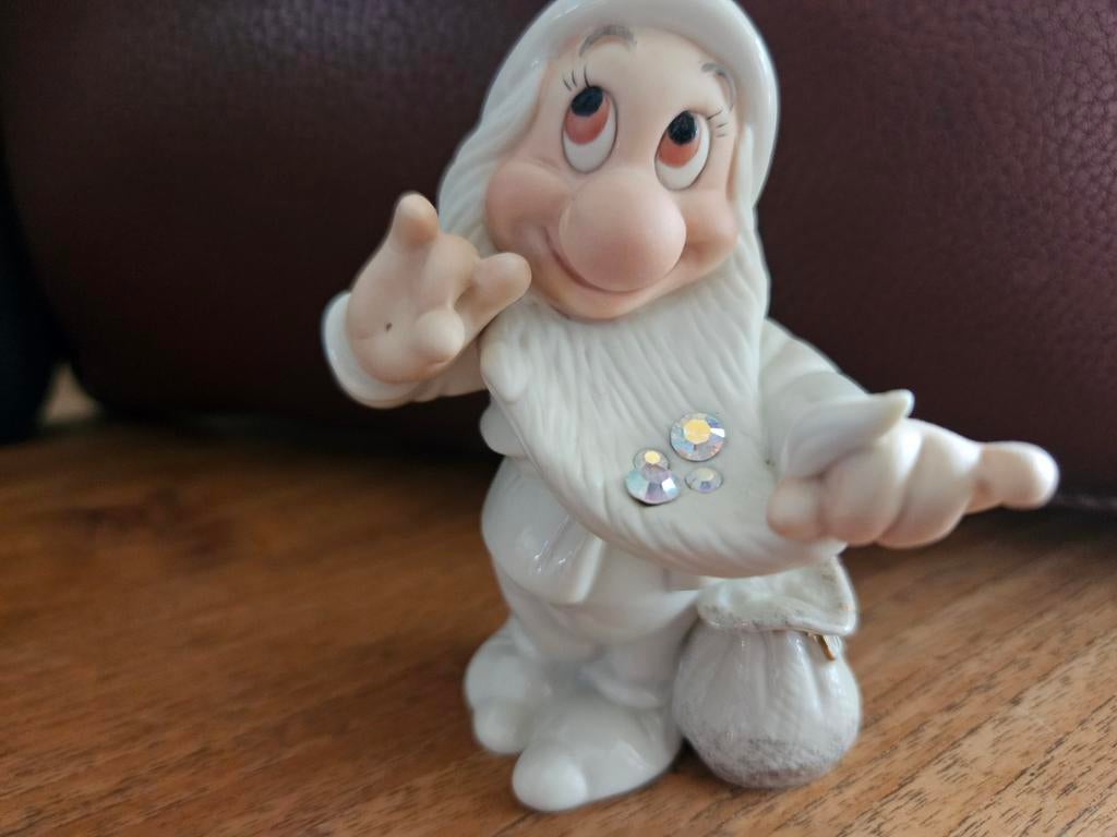 Disney ShowCase beeldje Doc uit Sneeuwwitje, Verzamelen, Ophalen of Verzenden