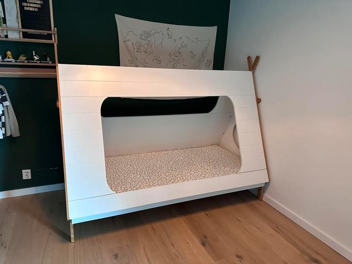 T.E.A.B. Tipi Bed van Woood | Bedhuisje | Tent, Kinderen en Baby's, Kinderkamer | Bedden, Zo goed als nieuw, 180 cm of meer, 85 tot 100 cm