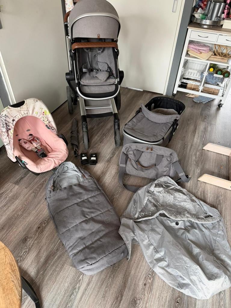 Joolz Day 3 Combiwagen met accessoires, Zo goed als nieuw, Combiwagen, Verstelbare duwstang, Ophalen
