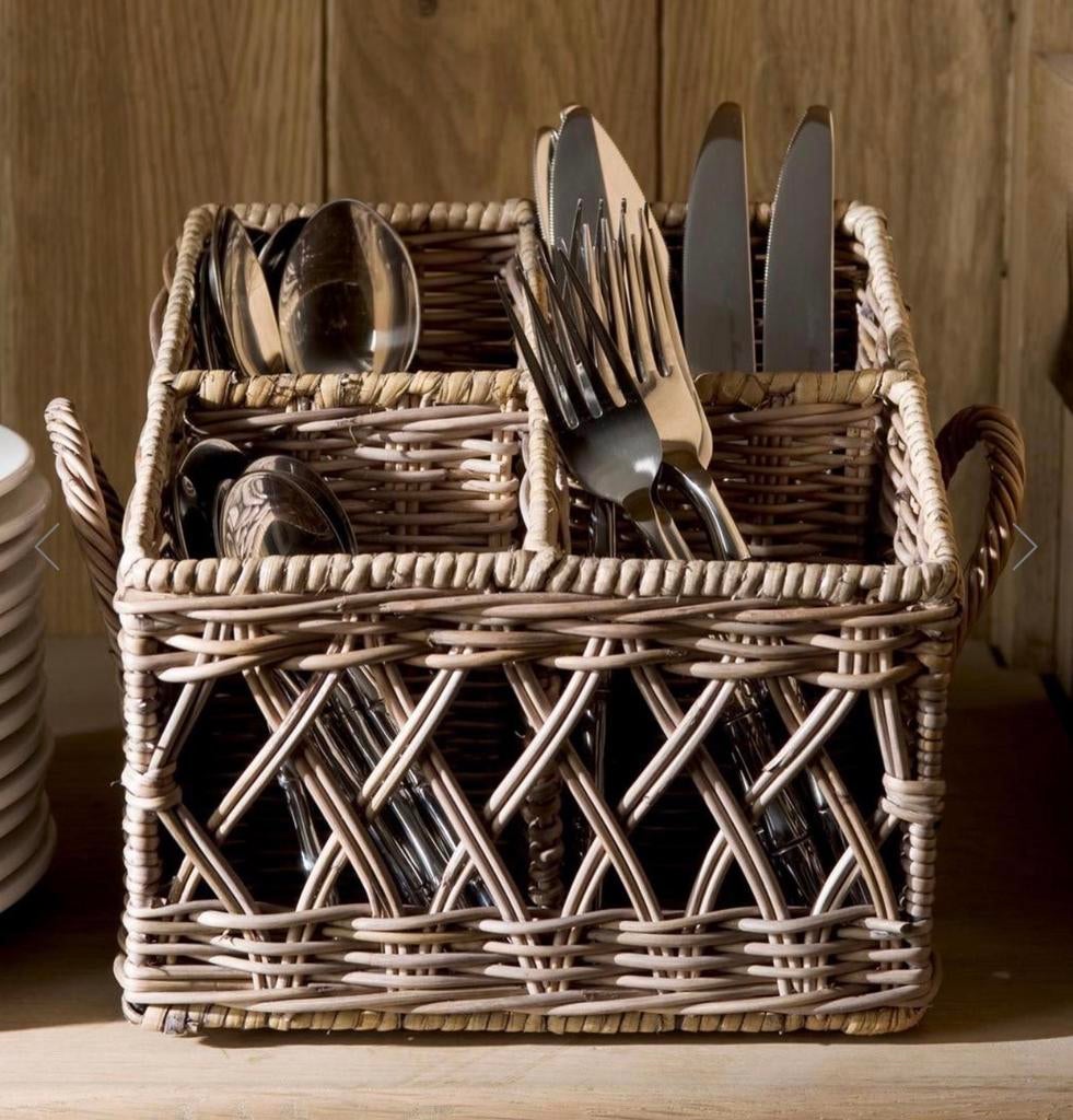 Riviera Maison Rattan Vakken Bestek Mand, Mand, Verzenden, Zo goed als nieuw, Riet
