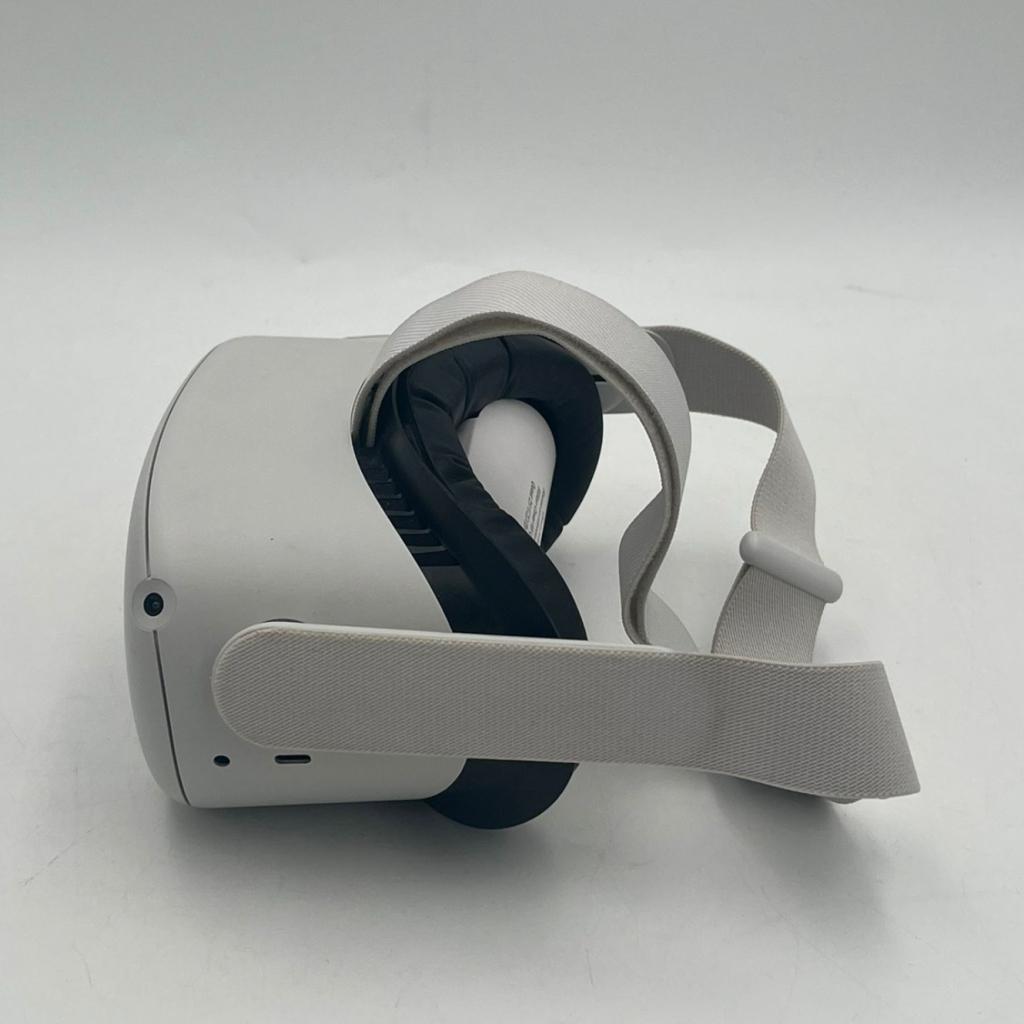 Meta Quest 2 128Gb complete set met Bobo VR m2 - Nette staat, Ruilrijk, Zo goed als nieuw, Info@ruilrijk.nl, Neerstraat 60, 6041 KD Roermond