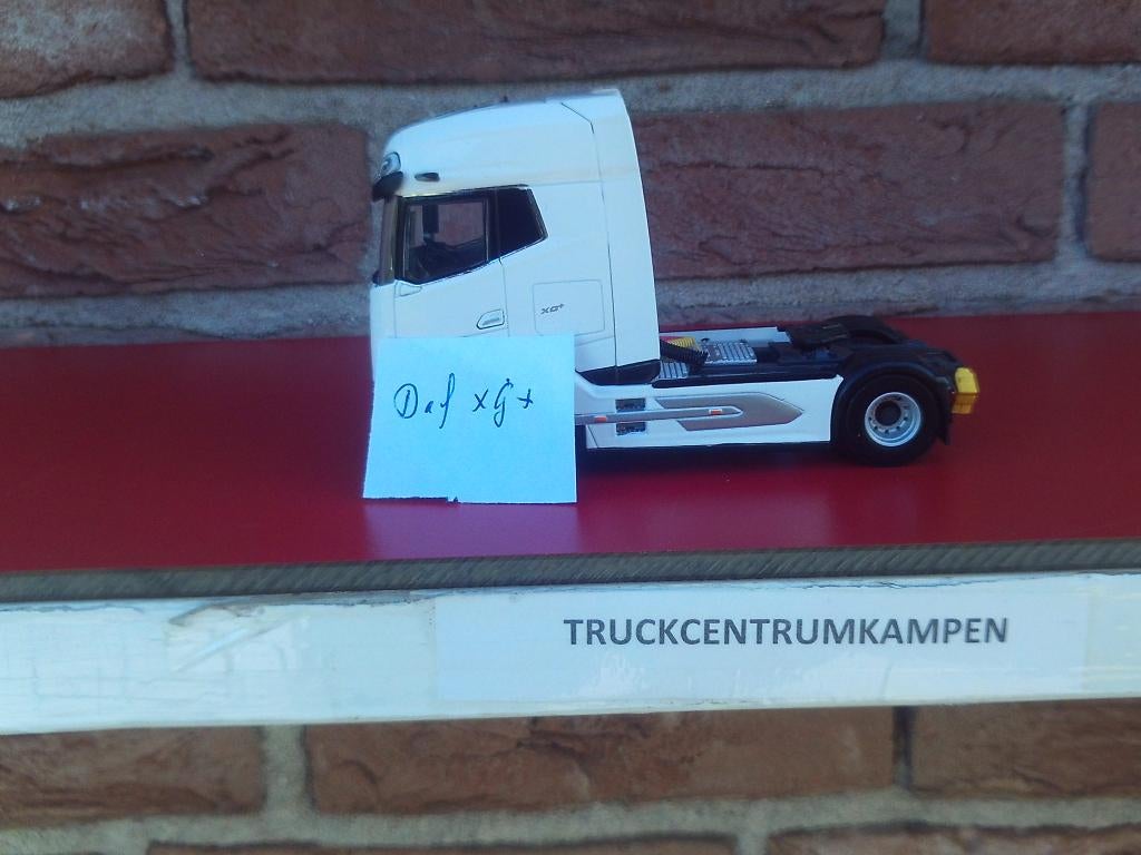 WSI  Daf  XG+  witte  lijn., Hobby en Vrije tijd, Ophalen of Verzenden, Nieuw, Bus of Vrachtwagen, Wsi
