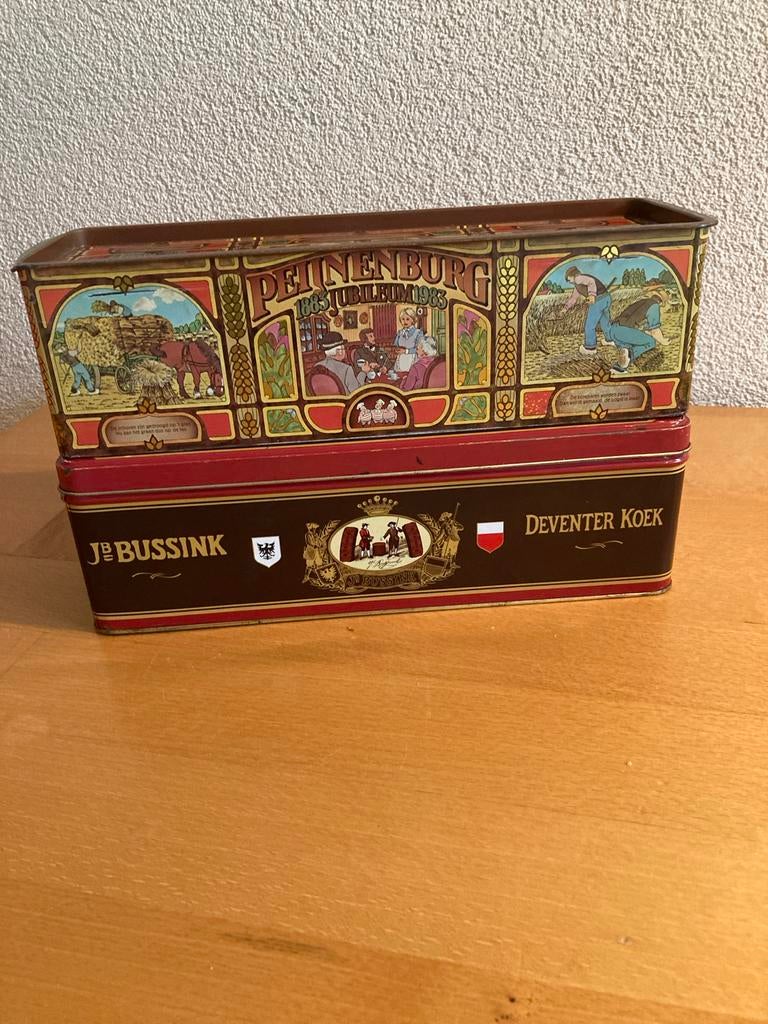 2 Vintage blikken: Peinenburg en J.B. Bussink Deventer Koek, Ophalen of Verzenden, Gebruikt, Koek(jes), Overige merken