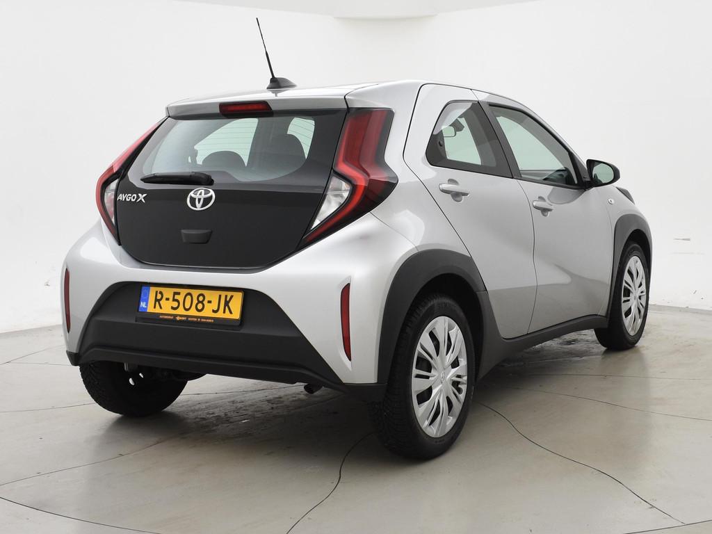 Toyota Aygo X 1.0 VVT-i MT PLAY + ADAPTIVE CRUISE | APPLE CA, Auto's, Stof, 920 kg, 4 stoelen, Origineel Nederlands