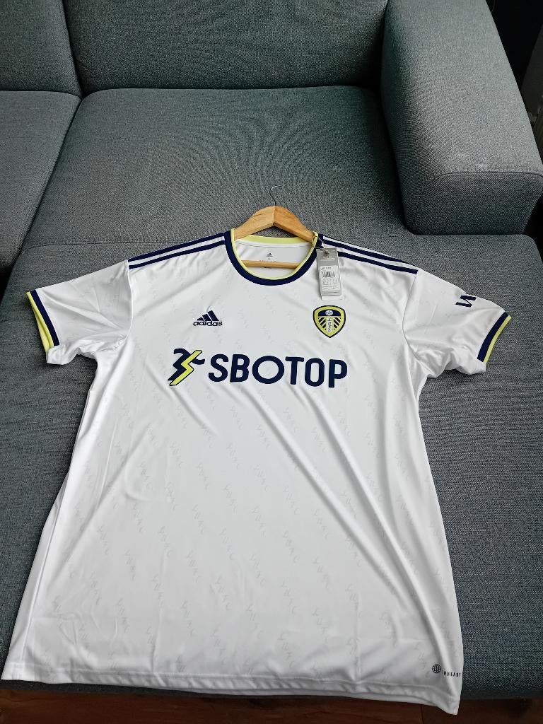 Voetbalshirt Leeds United Thuisshirt 22-23 XL BNWT, Verzenden, Nieuw, Buitenlandse clubs, Shirt