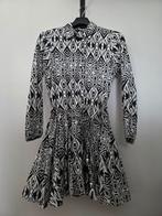 Pigalle zwart-witte zomerjurk met print – maat S, Kleding | Dames, Maat 38/40 (M), Zwart, Pigalle, Ophalen of Verzenden