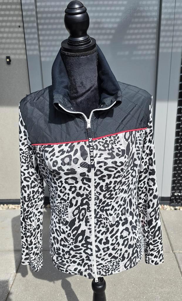 Marccain Sports licht jasje italiaanse mt 4 of maat 38 eu, Kleding | Dames, Jasjes, Kostuums en Pakken, Gedragen, Jasje, Maat 38/40 (M)