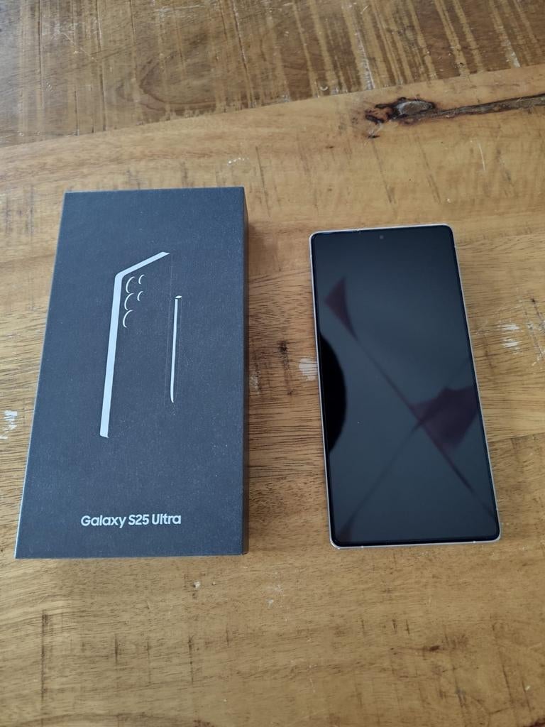 Samsung Galaxy S25 Ultra, Telecommunicatie, Mobiele telefoons | Samsung, 256 GB, Ophalen of Verzenden, Zo goed als nieuw, Zwart