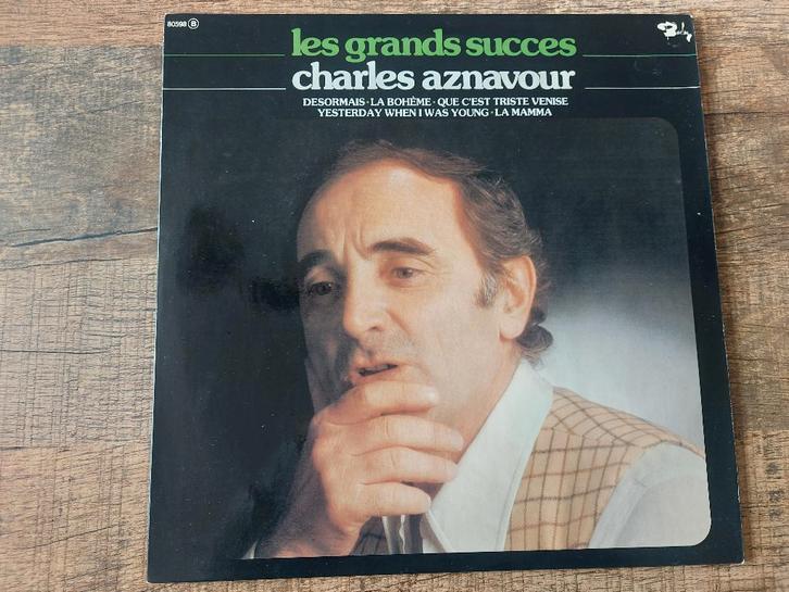LP Charles Aznavour / Les grand succes, Cd's en Dvd's, Vinyl | Pop, Gebruikt, 1960 tot 1980, 12 inch, Ophalen of Verzenden