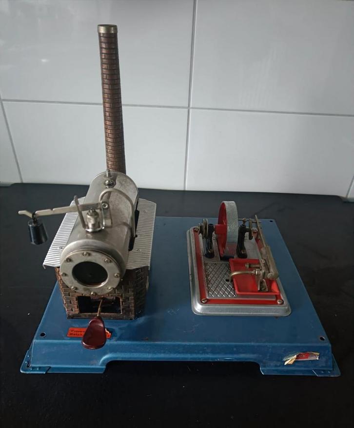 Vintage Stoommachine met toebehoren - Opa's vondst, Antiek en Kunst, Antiek | Overige Antiek, Ophalen of Verzenden