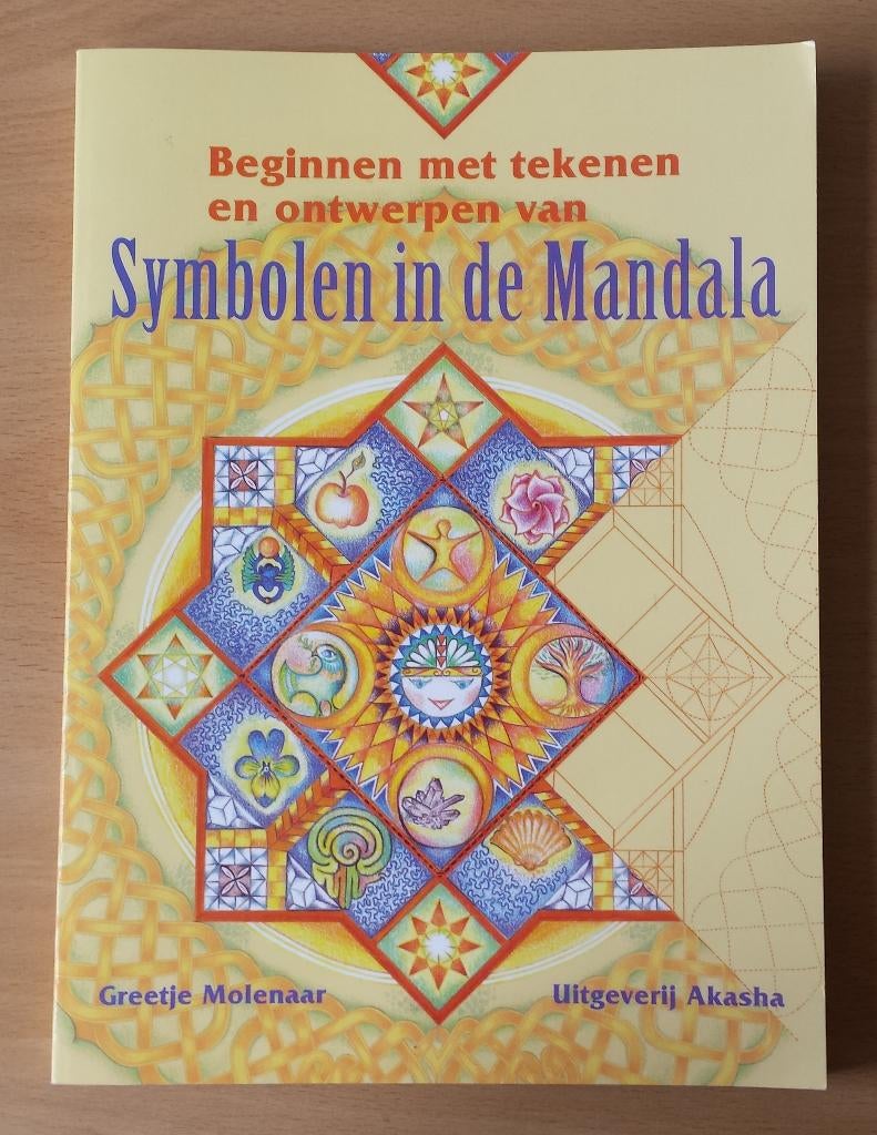 Symbolen in de Mandala - Greetje Molenaar - 2001, Ophalen of Verzenden, Zo goed als nieuw, Tekenen en Schilderen