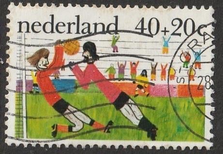 Nederland 1976 1103 Kind, Voetbal, Gest Den Haag, Ophalen of Verzenden, Na 1940, Gestempeld