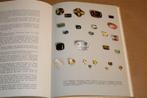 Boek. Uit de wereld van edelstenen., Verzamelen, Ophalen of Verzenden, Fossiel