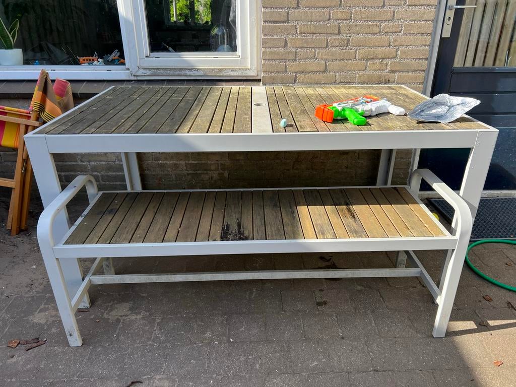 IKEA Tuintafel met bankje - SJALLAND - Gebruikt, Ophalen, Zo goed als nieuw
