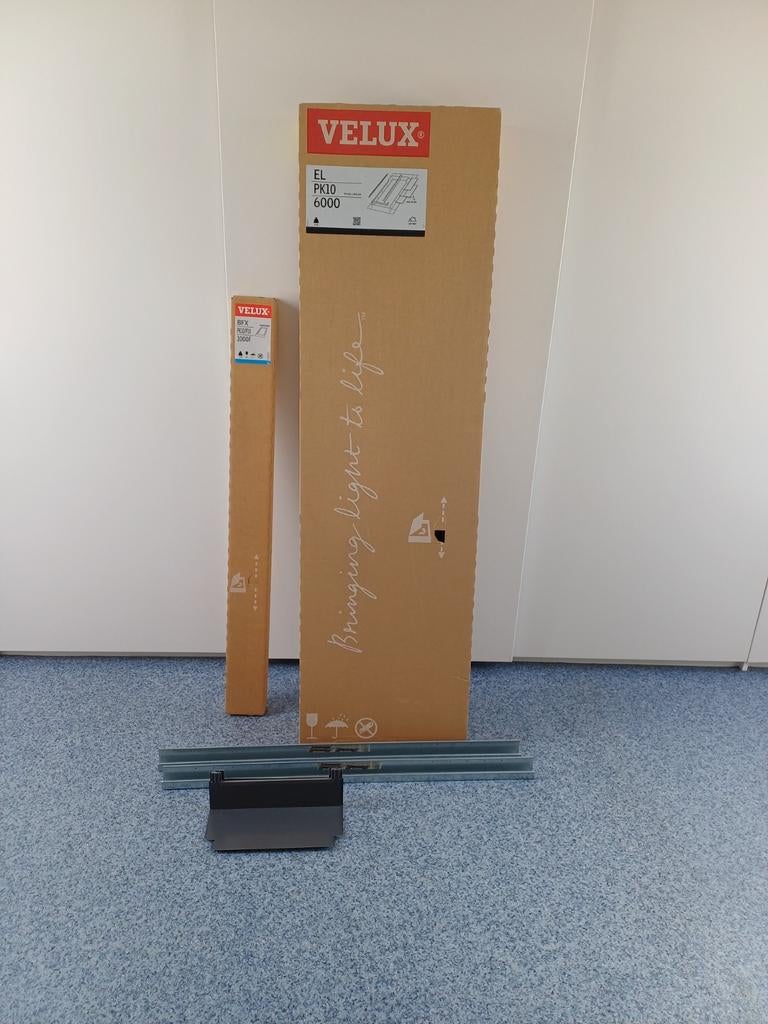 Velux EL PK10 6000 (afmeting: 94x160cm) & BFX PK10/P10 1000F, Minder dan 80 cm, Nieuw, Dakraam, 160 cm of meer