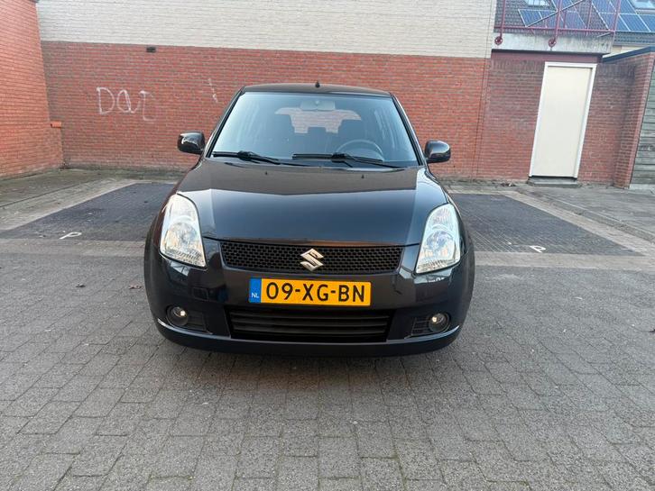 Suzuki Swift 1.3 5D 2007 Zwart Luxe Uitvoering… Veel Opties, Auto's, Suzuki, Particulier, Swift, ABS, Airbags, Airconditioning