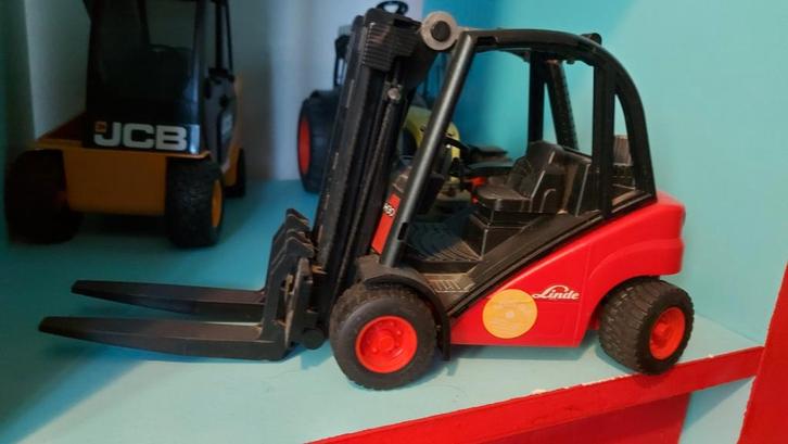 Bruder Linde heftruck, Kinderen en Baby's, Speelgoed | Speelgoedvoertuigen, Ophalen