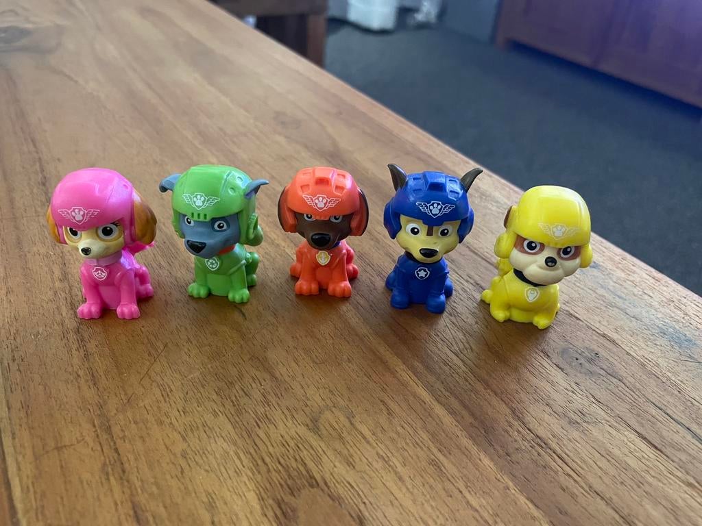 5 figuurtjes van paw patrol, kunnen ook op een potlood, Verzamelen, Poppetjes en Figuurtjes, Ophalen of Verzenden, Zo goed als nieuw