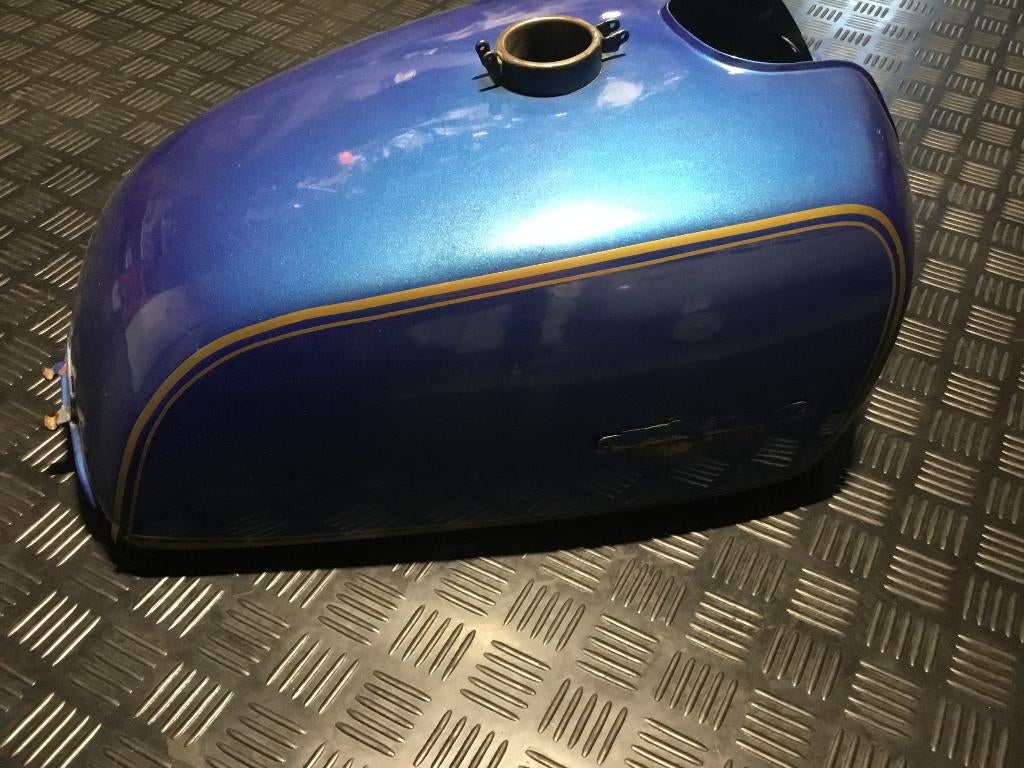 Suzuki GT benzinetank, Ophalen of Verzenden, Gebruikt