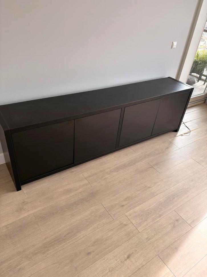 Zwart Tv Meubel De Bommel Meubelen - 220x40x65 cm, Huis en Inrichting, Kasten | Televisiemeubels, Zo goed als nieuw, Minder dan 100 cm