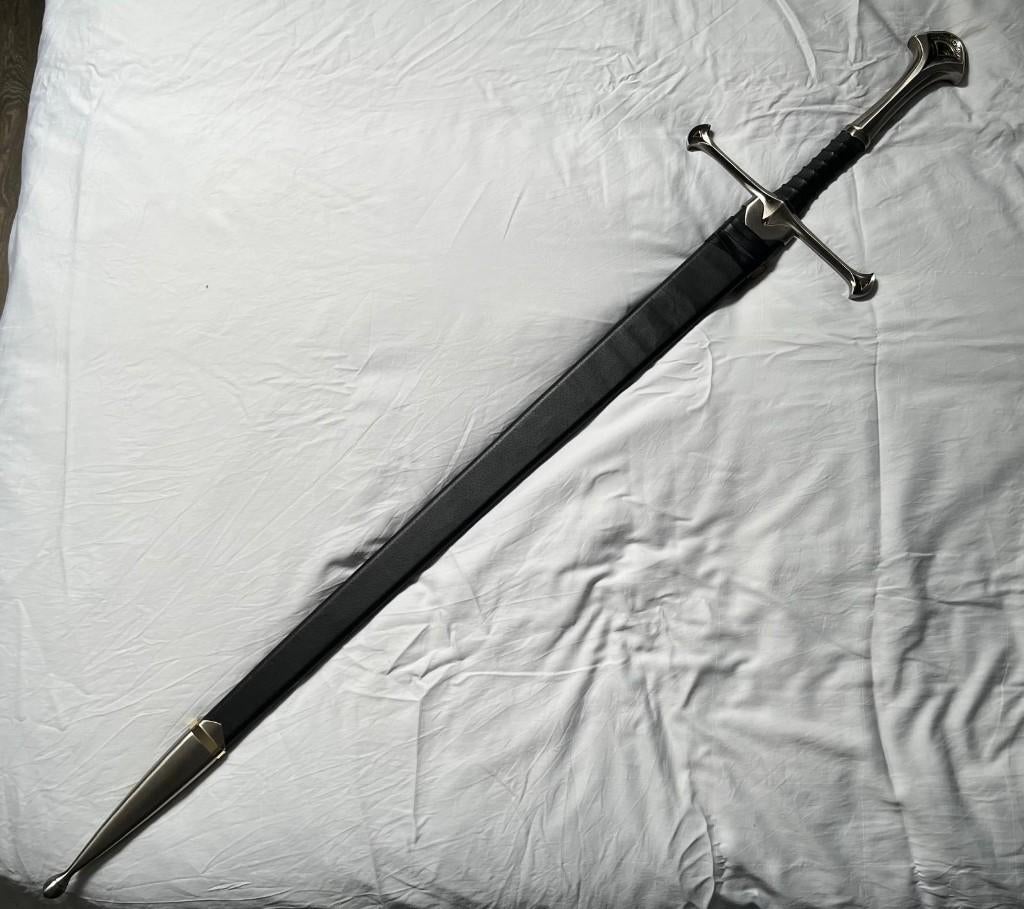 Anduril, Zwaard van Aragorn (Lord of the Rings), Ophalen of Verzenden, Zo goed als nieuw, Replica