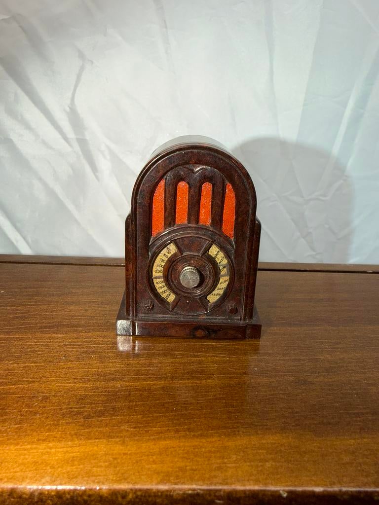 Oude radio voor poppenhuis, Verzamelen, Ophalen of Verzenden, Gebruikt, Decoratie