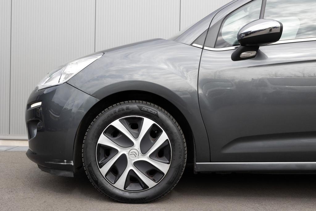 Citroën C3 1.2 VTi Collection | NL AUTO | CLIMATE | CRUISE, Auto's, Citroën, Voorwielaandrijving, Euro 5, Stof, Gebruikt