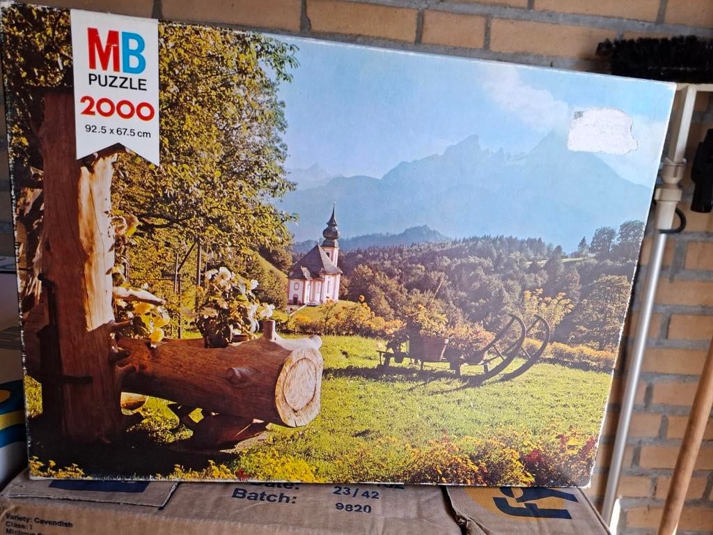 MB Puzzel 2000 stukjes - Prachtig Landschap, Ophalen, Meer dan 1500 stukjes, Gebruikt, Legpuzzel