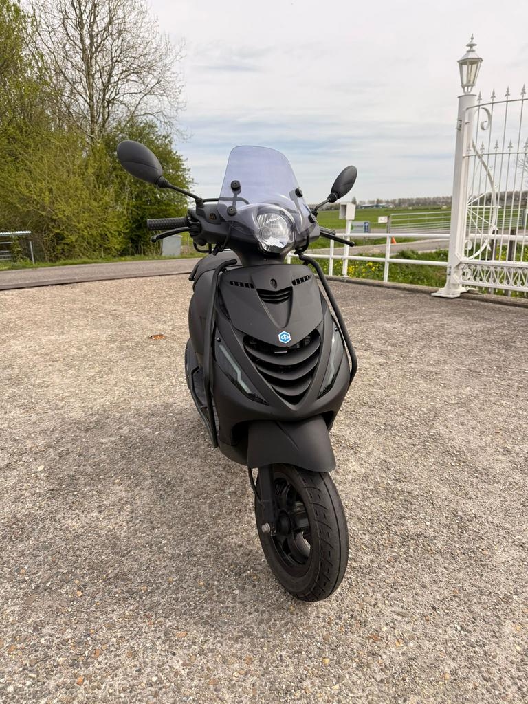 Piaggio Zip Scooter, Ophalen, Gebruikt, Zip, Benzine