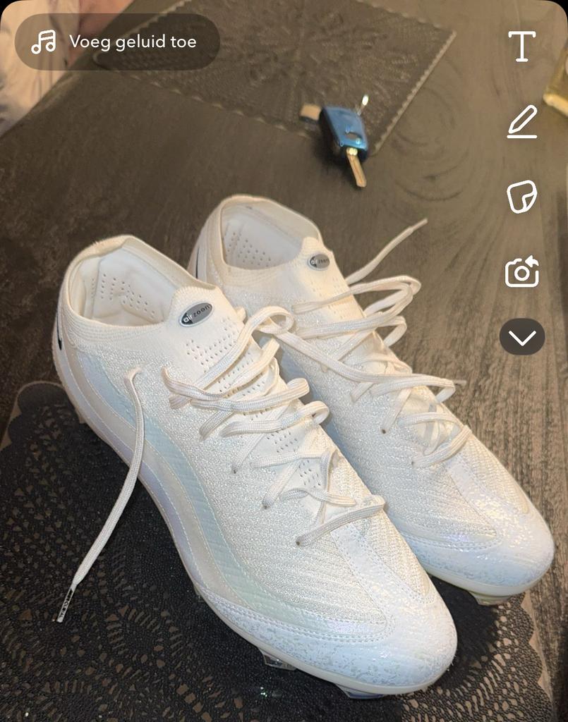 Nike Mercurial voetbalschoenen maat 44, Sport en Fitness, Voetbal, Maat XS of kleiner, Ophalen of Verzenden, Gebruikt, Schoenen