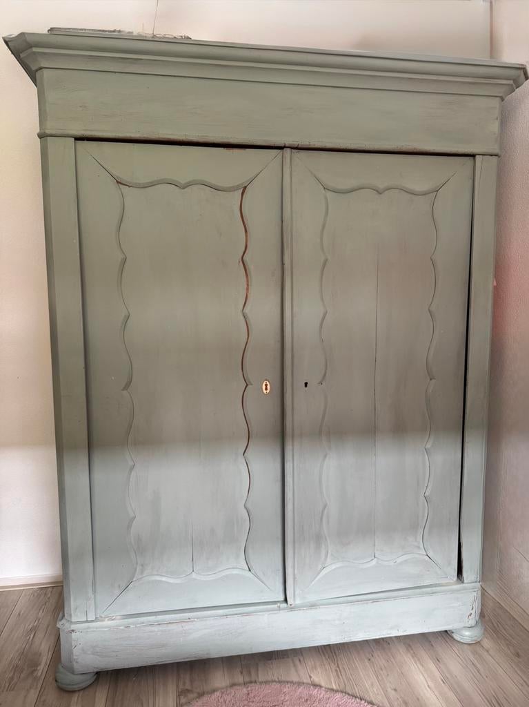 Brocante kast, Ophalen