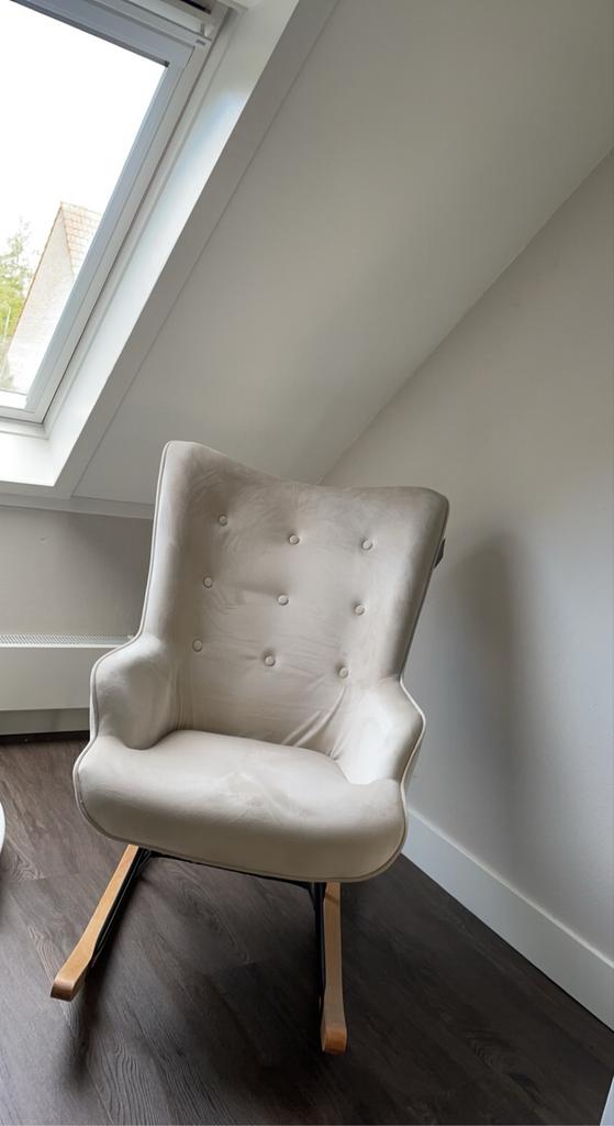 Beige schommelstoel voor babykamer, Ophalen, Zo goed als nieuw, Stoel