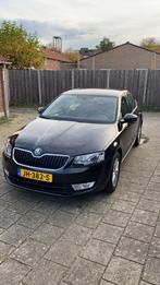 Skoda Octavia 1.2 TSI 81KW 2016 Zwart, Auto's, Skoda, Voorwielaandrijving, Stof, Zwart, 4 cilinders