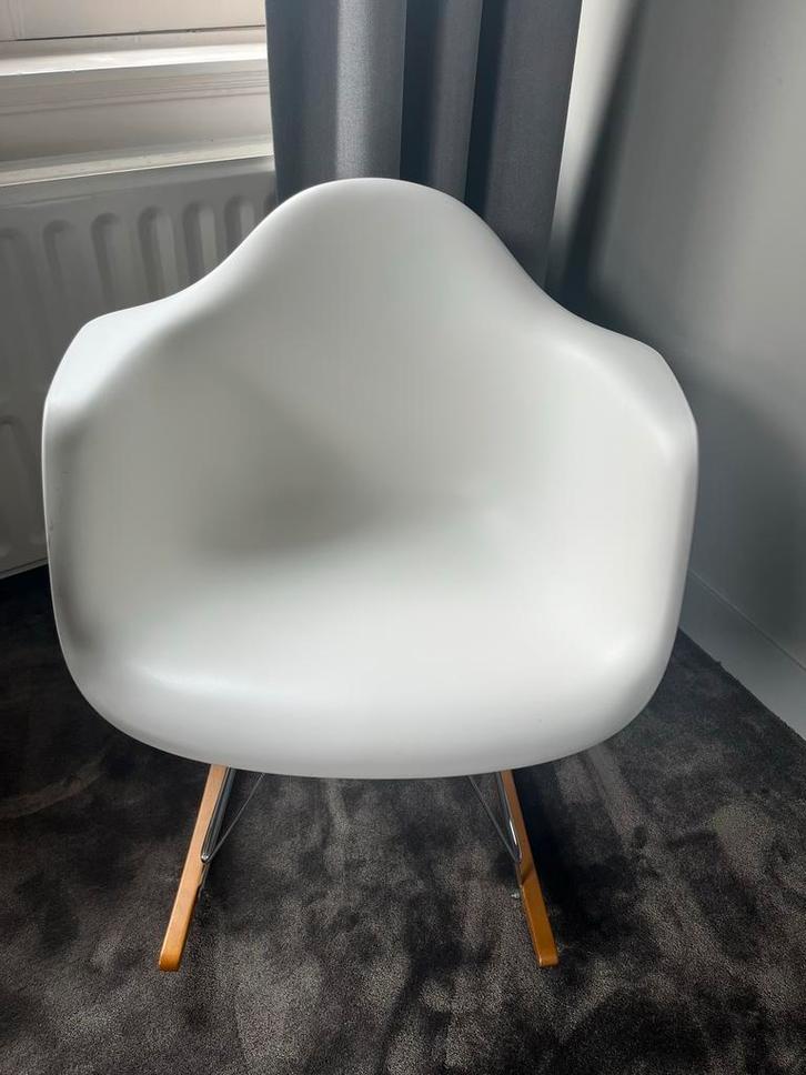 Originele Eames Schommelstoel RAR - Wit, Huis en Inrichting, Stoelen, Gebruikt, Eén, Kunststof, Wit, Ophalen of Verzenden