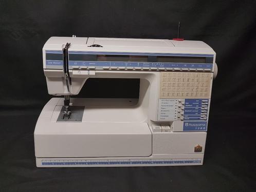 Husqvarna naaimachine - model 1200, Hobby en Vrije tijd, Naaimachines en Toebehoren, Gebruikt, Naaimachine, Husqvarna, Ophalen of Verzenden