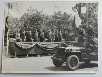 A26 Dordrecht Saluut Jeep Agfa beschikbaar voor biedingen