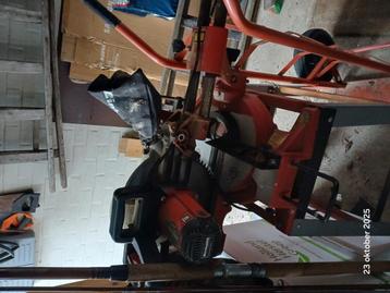 Zaagmachine afkortzaag voor balken enzo. beschikbaar voor biedingen