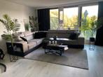 Complete woonkamer. Hoekbank, salontafel, tapijt, Huis en Inrichting, Kunststof, Gebruikt, 100 tot 125 cm, Hoekbank