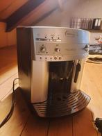 De'Longhi Magnifica – volautomatische espressomachine, Witgoed en Apparatuur, Koffiezetapparaten, Ophalen, Gebruikt, Espresso apparaat