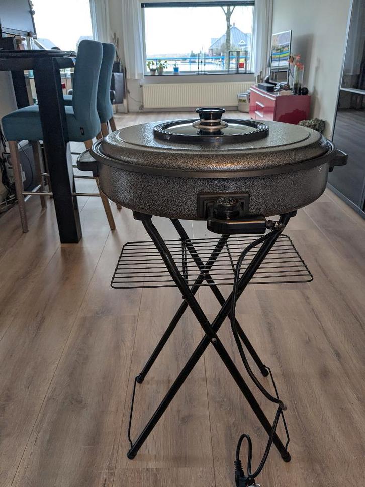 Multifunctionele elektrische pan met statief, Witgoed en Apparatuur, Grillplaten, Zo goed als nieuw, Ophalen of Verzenden