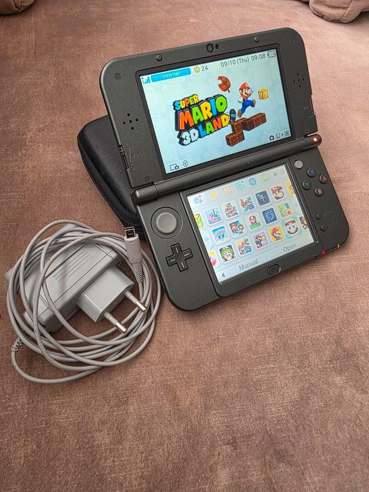 New Nintendo 3DS XL - Zwart, Spelcomputers en Games, Spelcomputers | Nintendo 2DS en 3DS, Zo goed als nieuw, 3DS, Ophalen of Verzenden