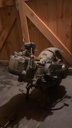 Blok vespa s/lx/zip 50cc compleet, Fietsen en Brommers, Brommeronderdelen | Scooters, Ophalen, Zo goed als nieuw, Carburateur