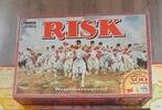 Risk met extra groot speelbord ca. 300 miniaturen., Een of twee spelers, Ophalen of Verzenden, Zo goed als nieuw, Parker.