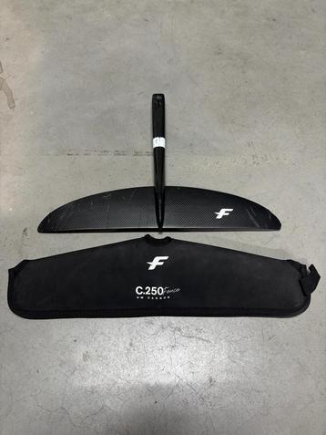 F-One Monobloc Tail C250 + Fuselage XXXS beschikbaar voor biedingen